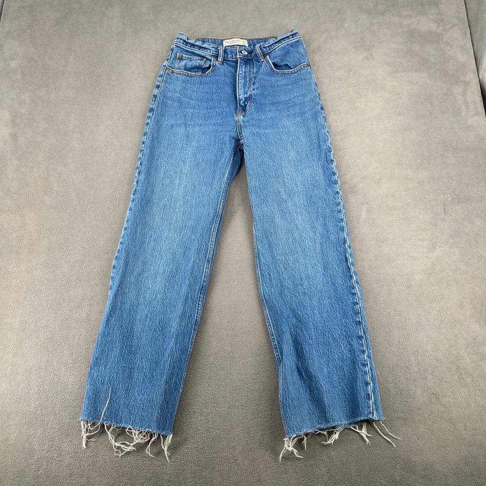 Abercrombie & Fitch The 90s Relaxed Jean High Rise Raw Hem Blue 26/2S 155D1226